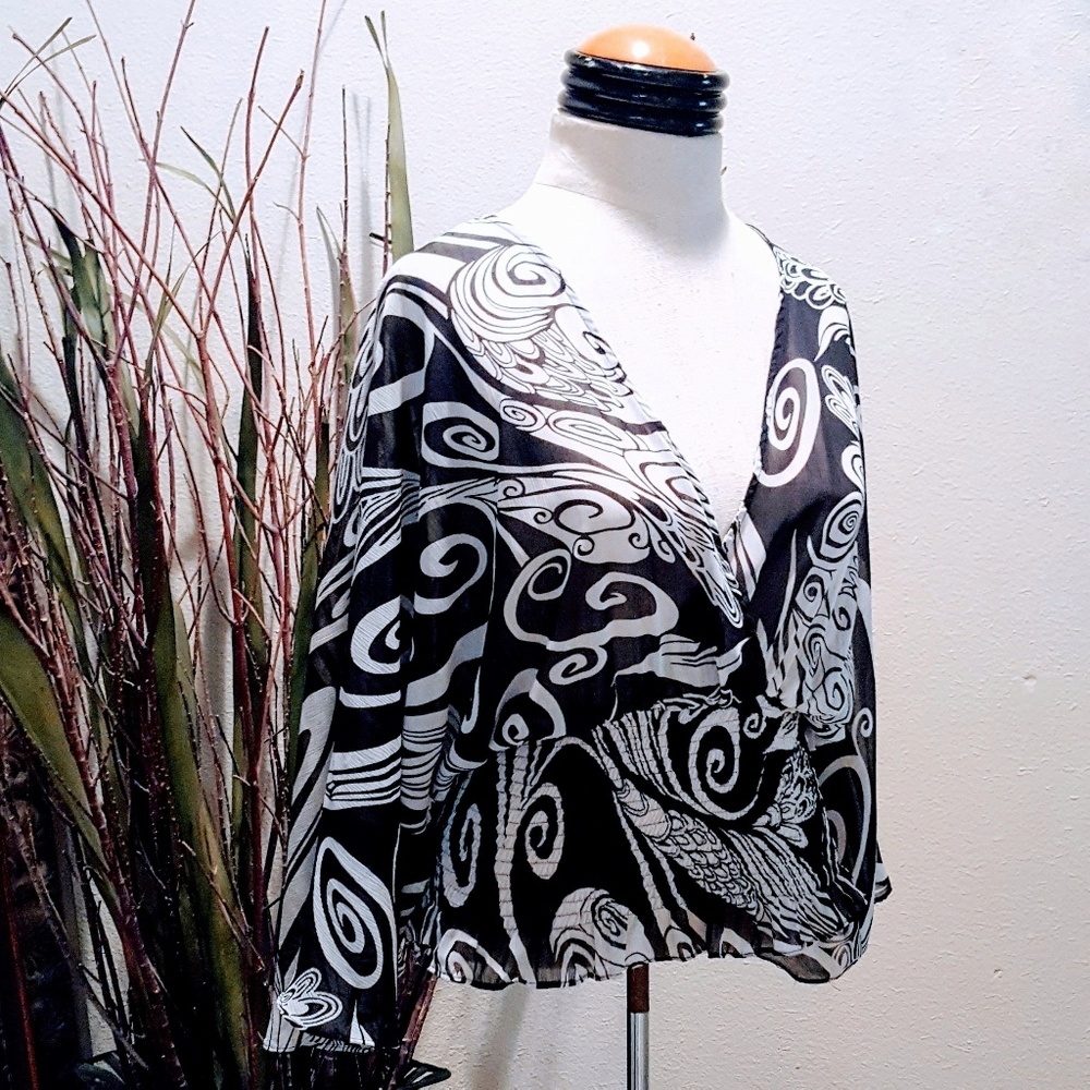 NWOT Allison Taylor Blouse 💕